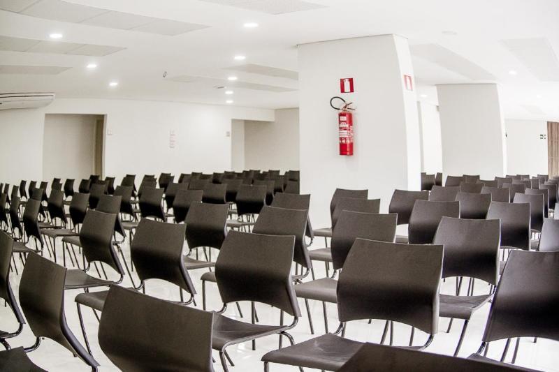 Bristol Easy Uba Hotel Zewnętrze zdjęcie