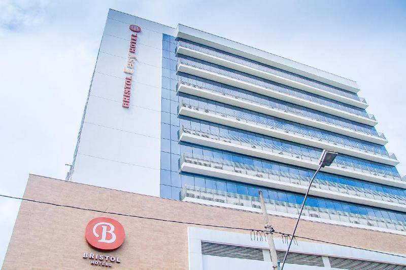 Bristol Easy Uba Hotel Zewnętrze zdjęcie